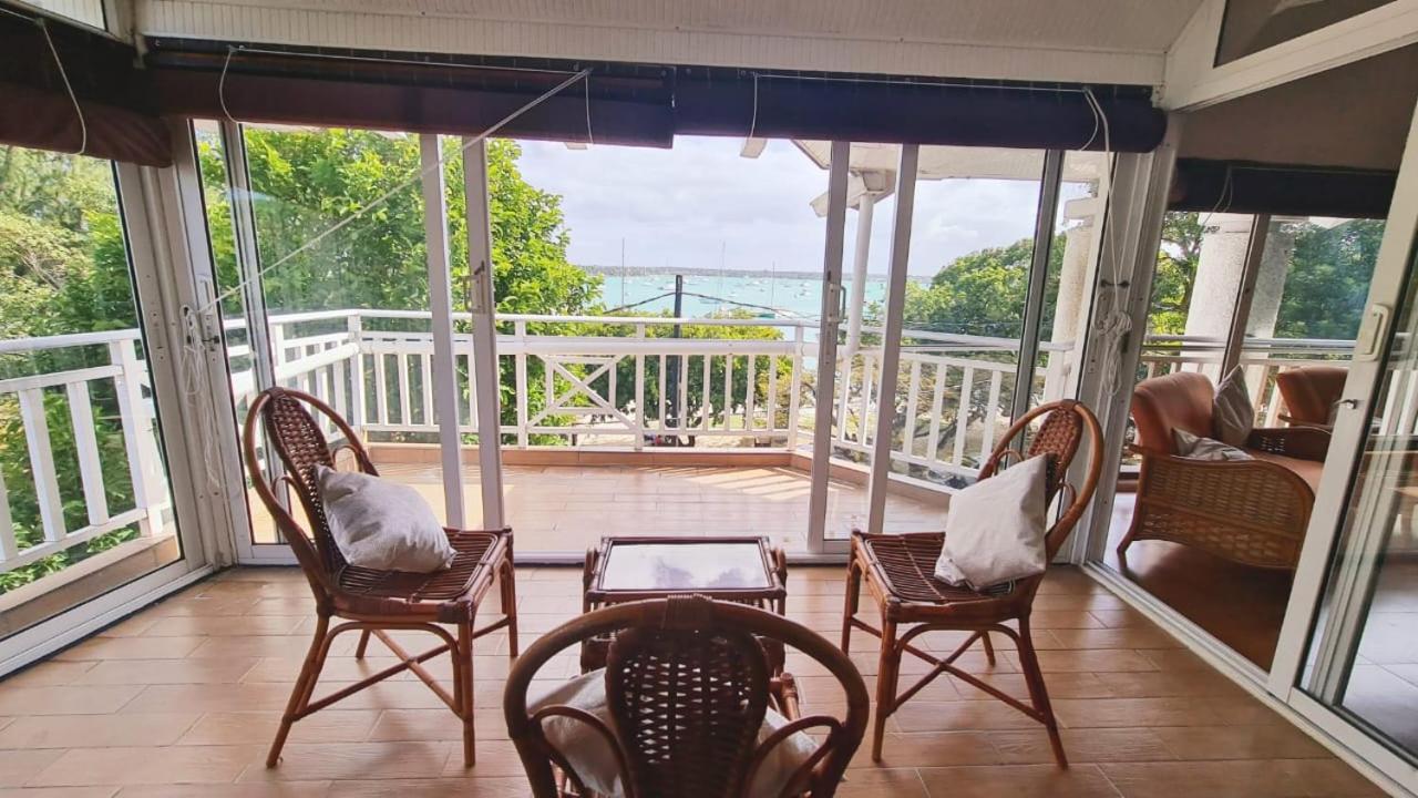 Beachfront Penthouse With Panoramic Ocean View Grand-Baie Eksteriør bilde